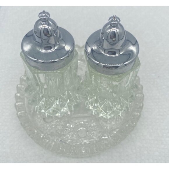 Cut Glass Salt and Pepper Shakers Set with Tray - Picture 3 of 10